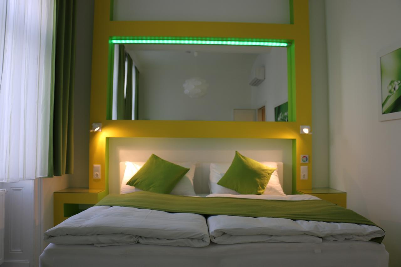 Ch-Hotel Luka Виена Екстериор снимка